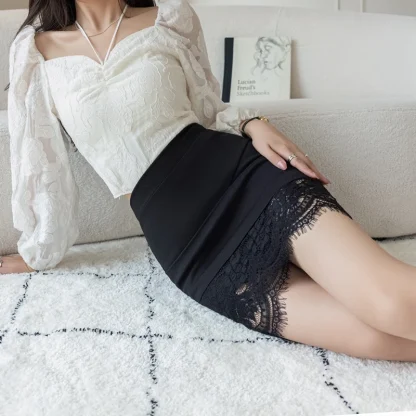 Lace Hem Black Skirt - Image 5