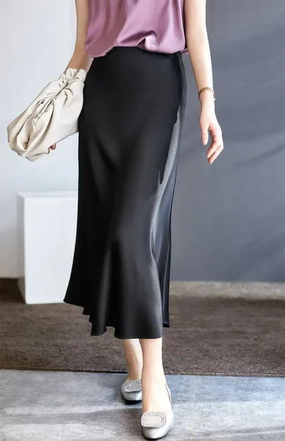Soft Oversized Black Skirt