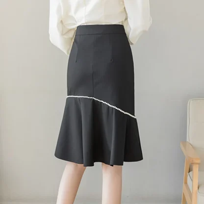 High-waisted Mermaid Black Skirt - Image 2