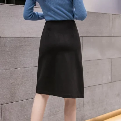 Front Buttoned Casual Black Skirt - Image 3