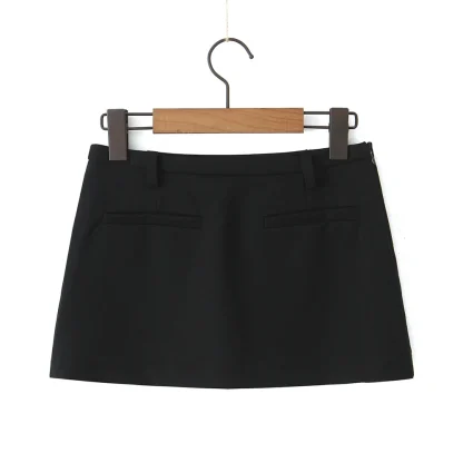 Basic Mini Black Skirt - Image 5