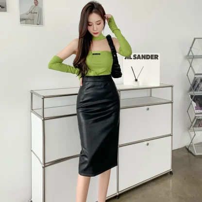 Elegant Faux Leather Black Skirt - Image 2