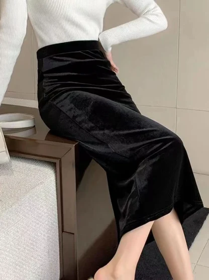 Bodycon High-waist Midi Black Skirt - Image 3