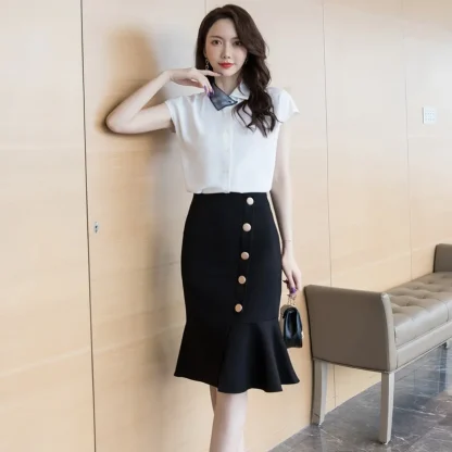 Button Decorated Black Skirt - Image 3