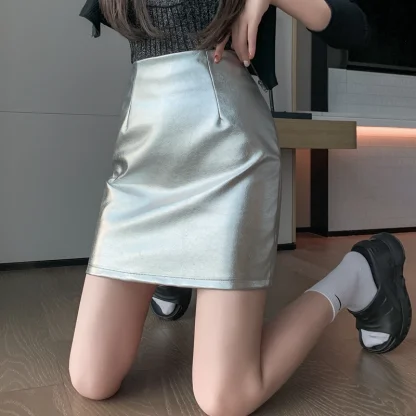 Chic Mini Black Skirt - Image 5