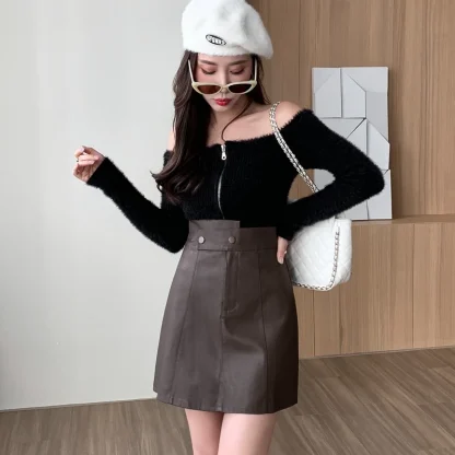 Casual A-line Black Skirt - Image 3