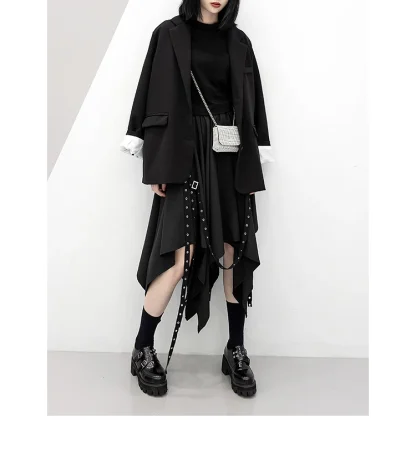 Irregular Buckle Black Skirt - Image 5